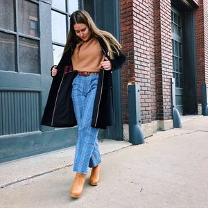 Meet your Posher, Lucy